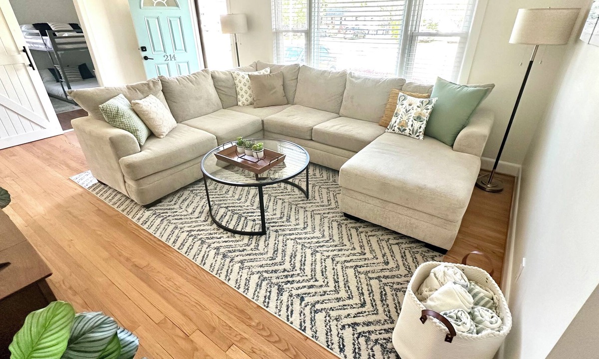 Wilmington House | Mid-town family home 5mi to Beach, river walk 1mi to UNCW, golf course and parks