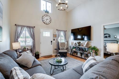 Mill Springs House | ‘Mill Springs Place’ Marina Access & Boat Parking!