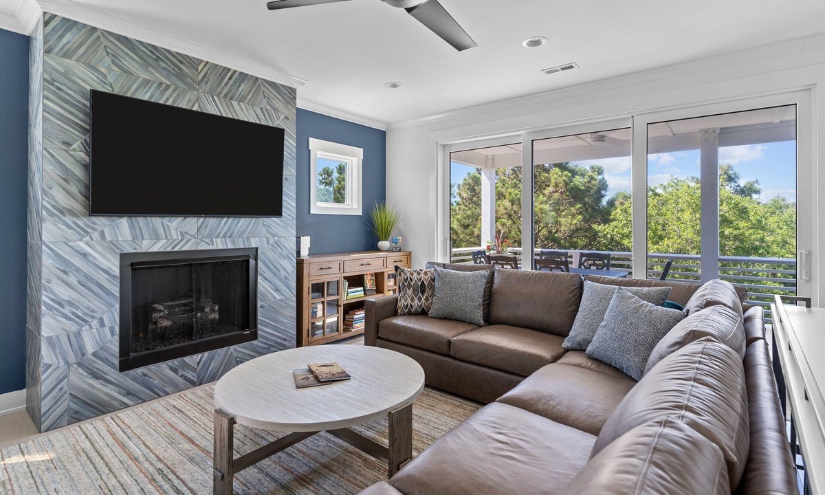 Carolina Beach House | Mimzie's Place - Luxury home with private pool, elevator