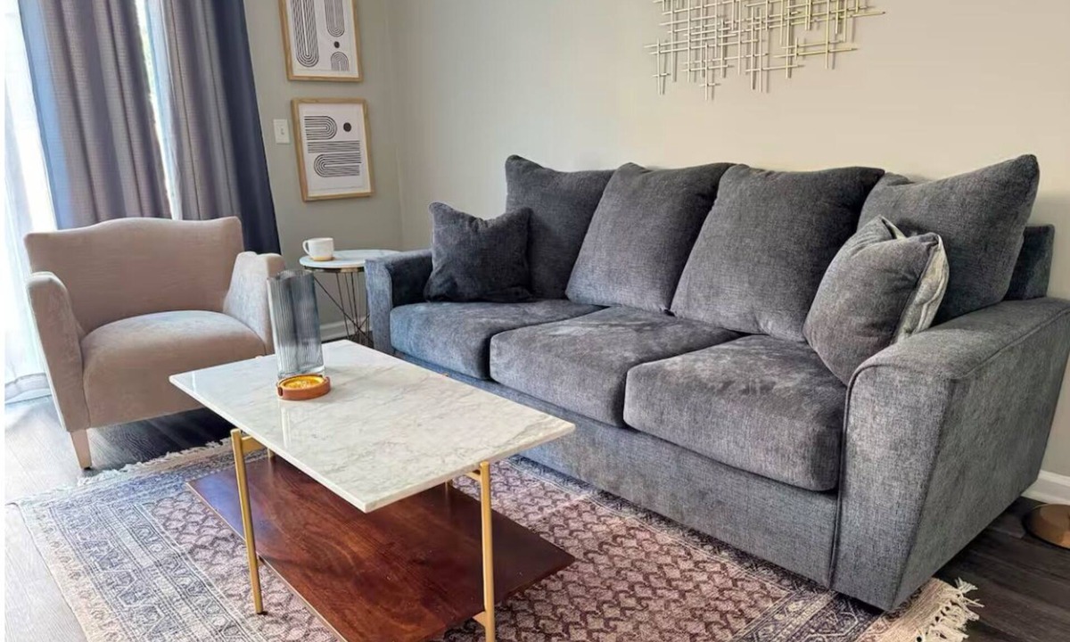 Evansville House | Modern 2BR Townhome, 1.5 Baths, Ideal for 30+ Day Stays, Workspace + Parking