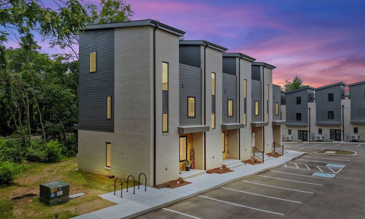 Knoxville House | Modern-Luxury near downtown
