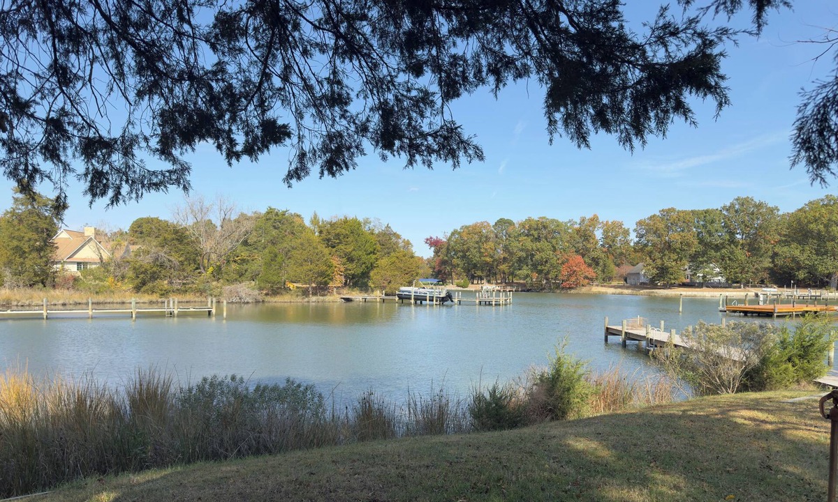 Lottsburg House | Modern Waterfront Retreat on 5 Acres w Pier, Kayaks, Fishing & Crabbing