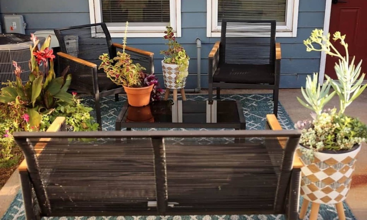 Medicine Lodge House | ModernBoho- 2min drive to Gyp Hills scenic drive.