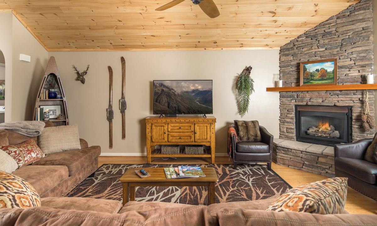 Banner Elk House | Mountain Majesty at Emerald View | Luxury Living & Stunning Vistas