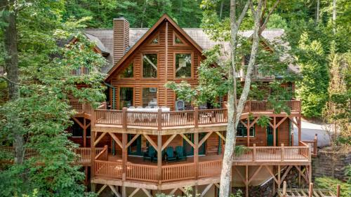 Asheville House | Mountain View Lodge by AvantStay