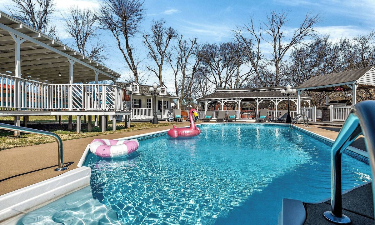 Nashville House | Nashville's Best Private Pool! Game Room