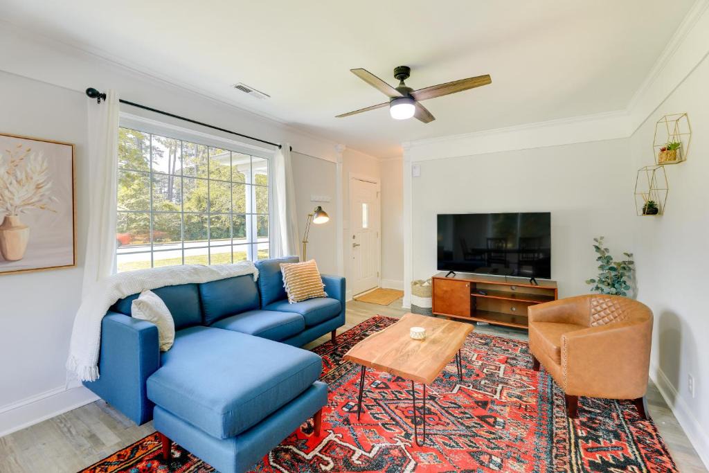 New Bern House | New Bern Vacation Rental with Private Yard!