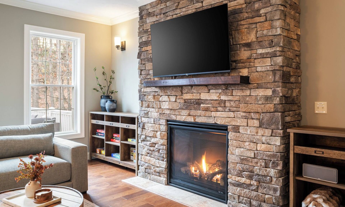Massanutten House | New Construction 6BR w/3 Masters, Hot Tub, Pets Ok