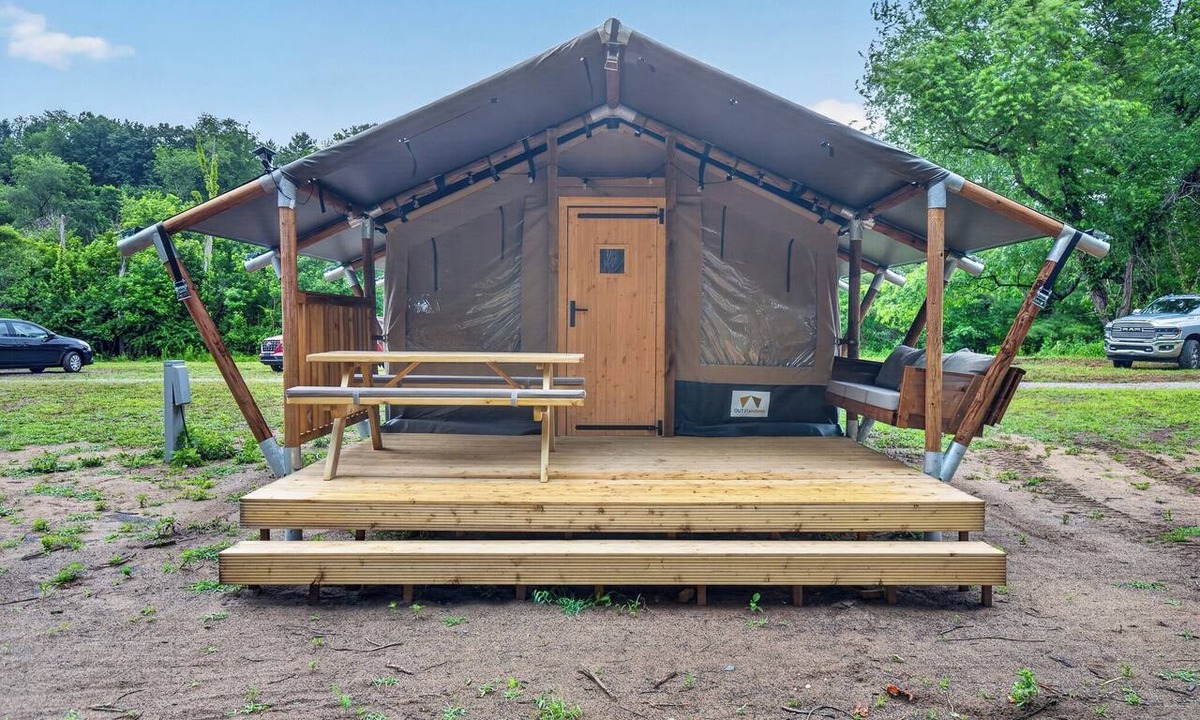 New River Cabin | New River Safari Tent Getaway