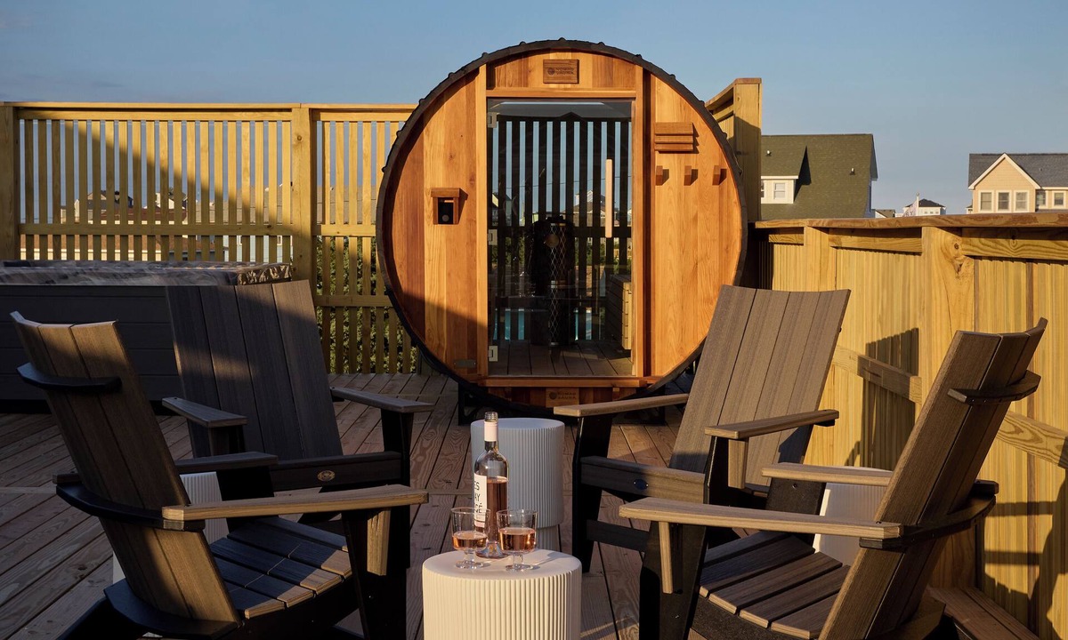 Rodanthe Hotel | NEW Wellness Focused Adult Only Boutique Hotel - Premium Suite w Gas Fireplace