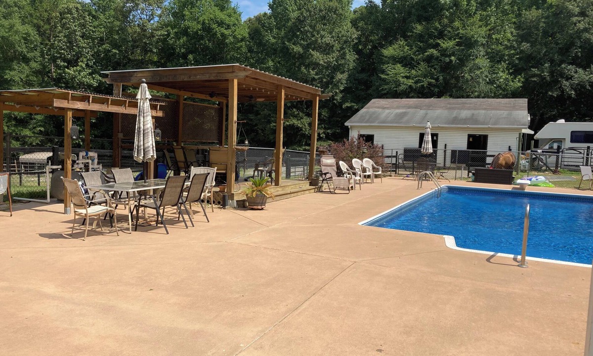 Acworth Apartment | Newly remodeled poolside studio apartment on 6 acre horse farm