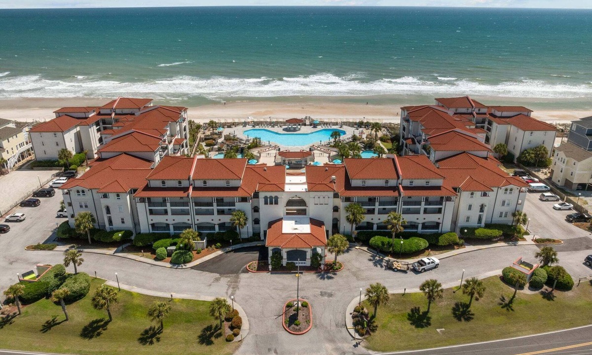 North Topsail Beach Condo | Ocean view condo with a pool, hot tub, tennis, washer/dryer & central AC