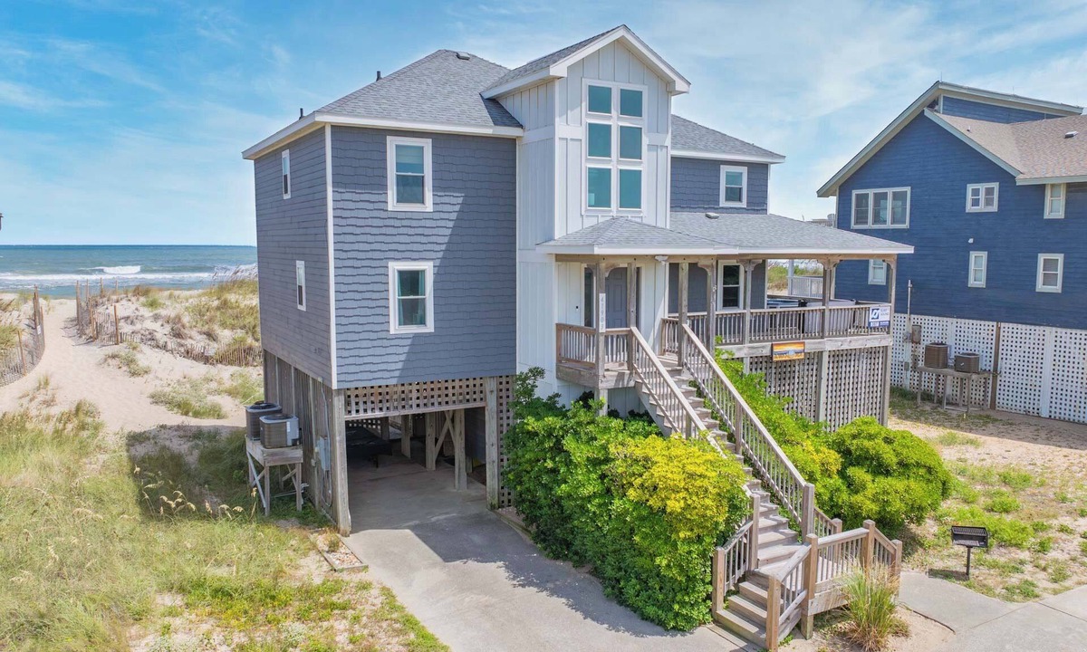 Avon House | Oceanfront - Dog Friendly, Pool, Hot tub, Game Room, Tiki Bar