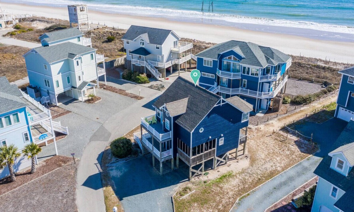Village of Stump Sound House | Oceanfront|Communtiy Pool