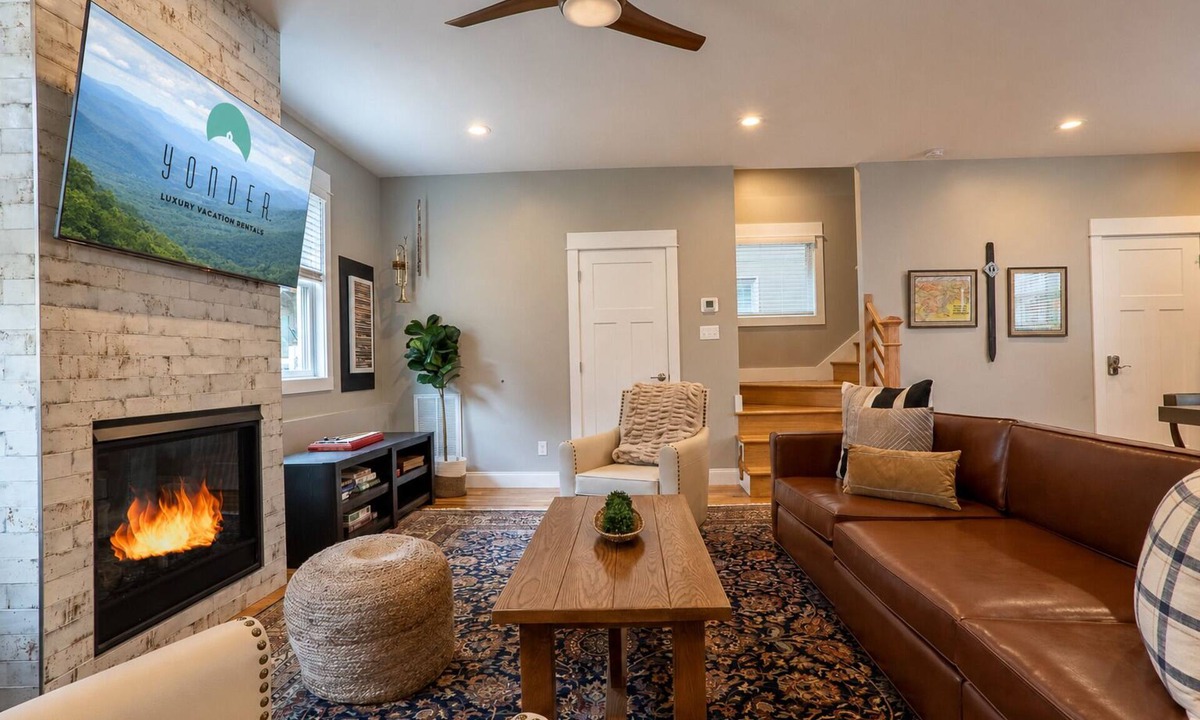 Woodfin Villa | Orange Blossom | Pet Friendly Luxury Asheville Villa with Hot Tub & EV Charger