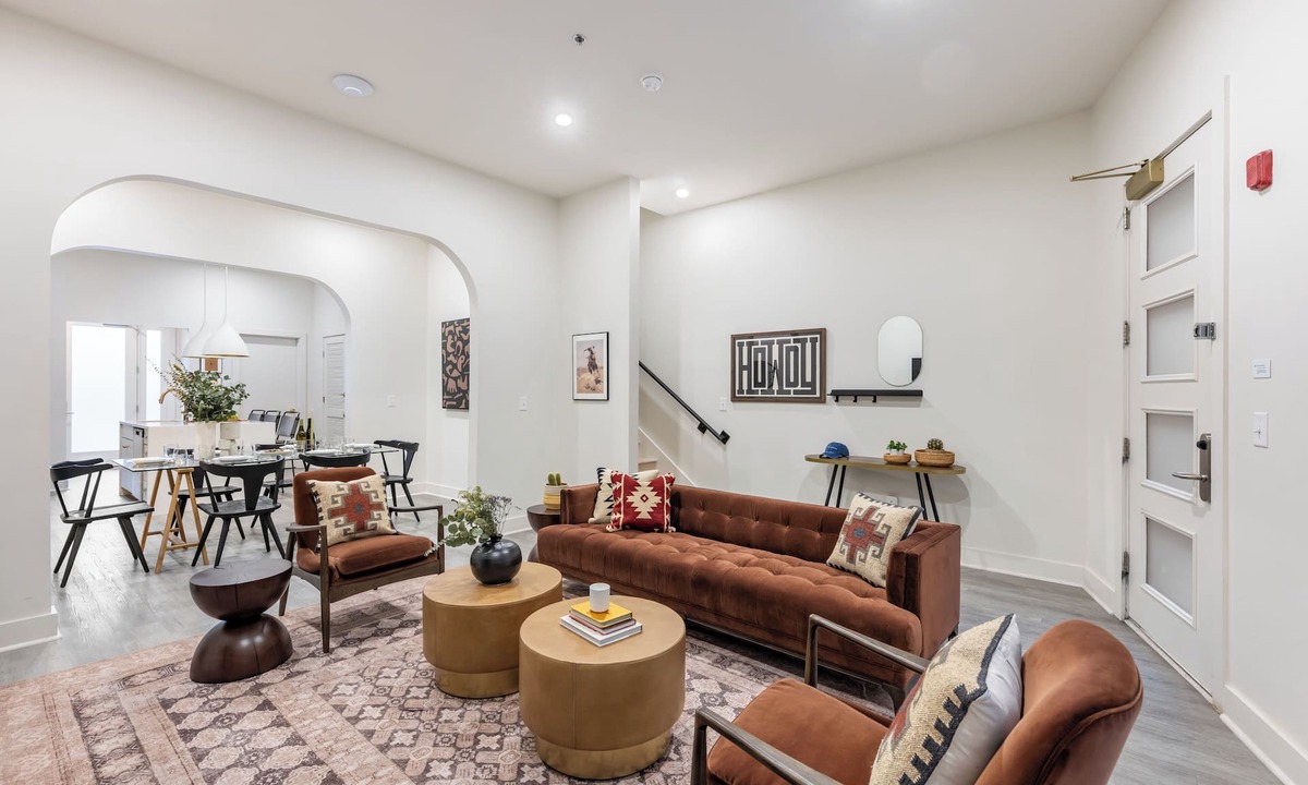 Five Points House | Outrider 116 by AvantStay | 10-15 Minutes to Broadway