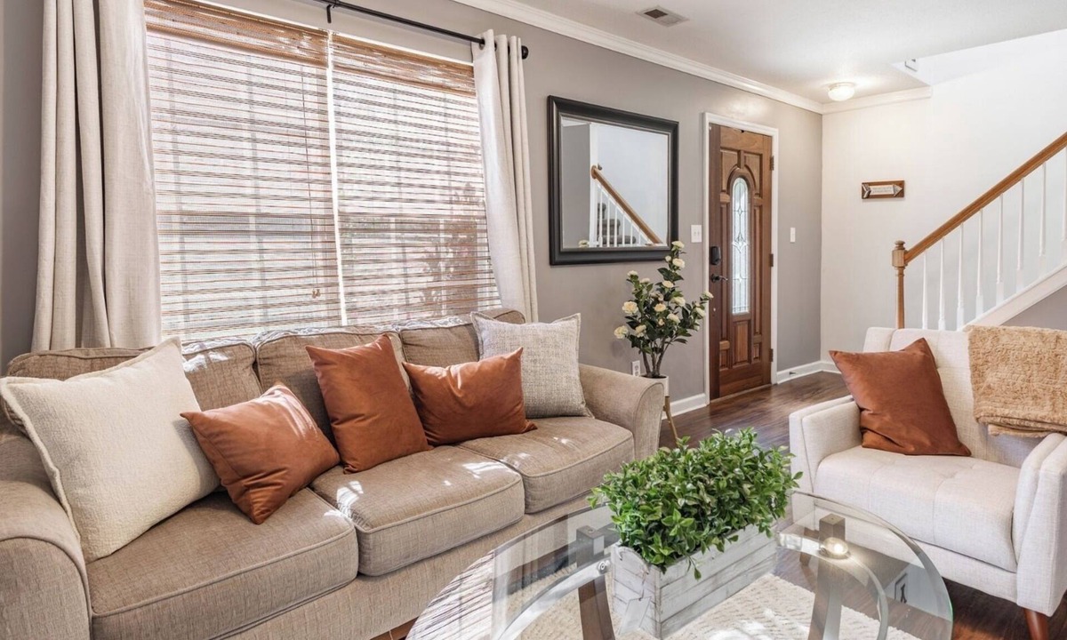 Madison House | Paradise on Earth