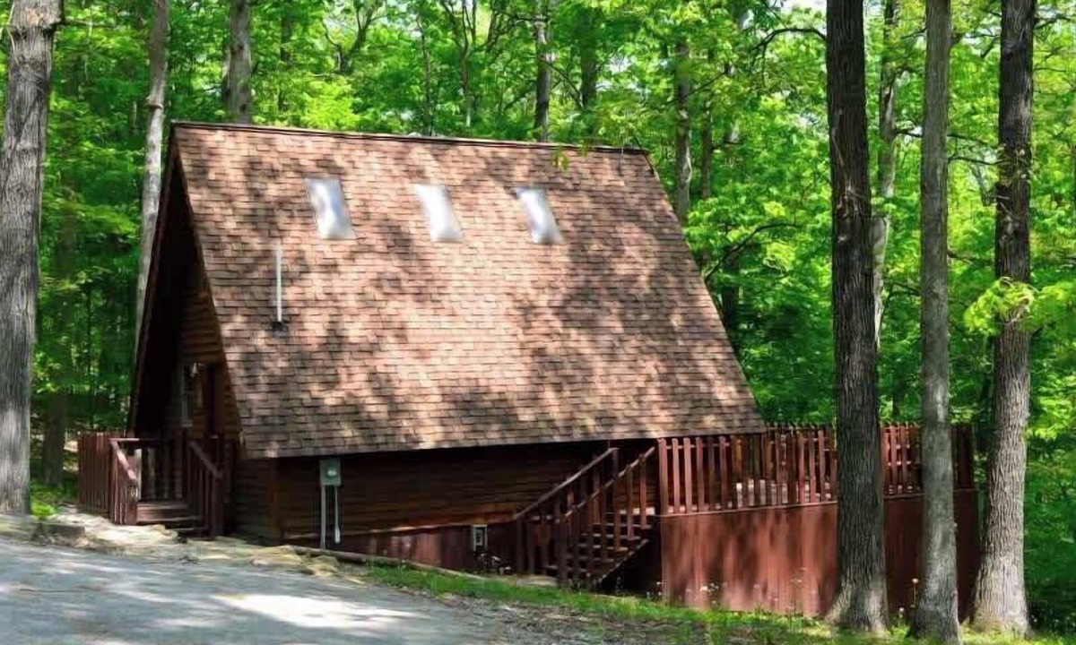 Eckerty Cabin | Patoka Lake A-Frame #6 with hot tub at Patoka 4 Seasons Resort