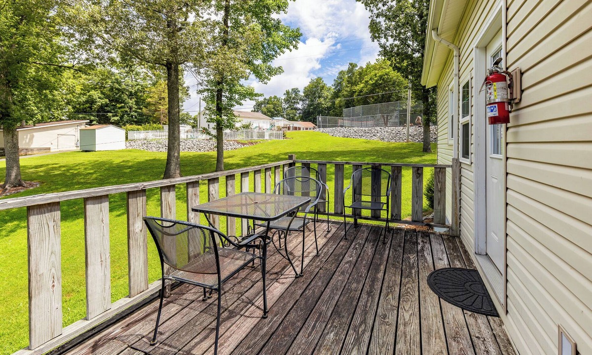 Benton Cabin | Peaceful Cabin on Kentucky Lake