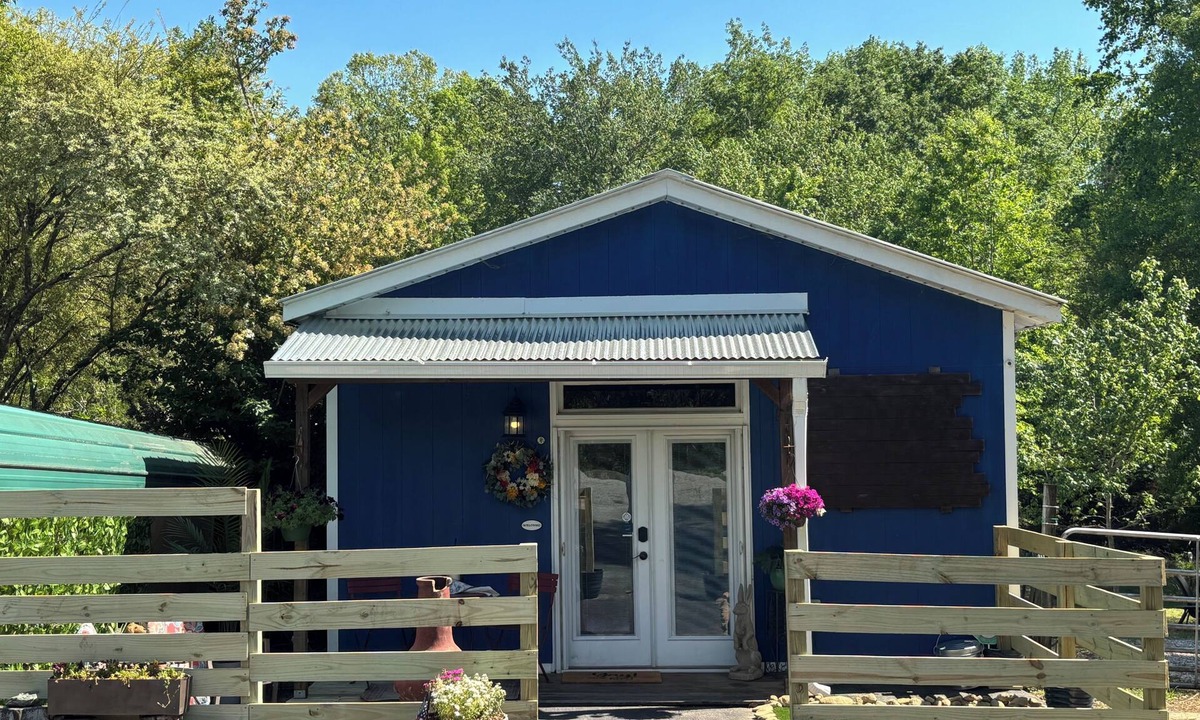 Travelers Rest Apartment | Peaceful, pet-friendly studio in enchanting Travelers Rest