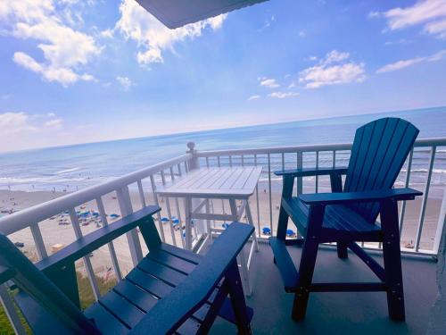 Arcadian Shores Apartment | Pelicans Perch @ Seawatch