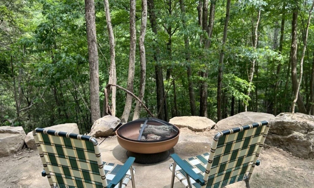 Pond Eddy RV Rental | peRch'D experience elevated camping