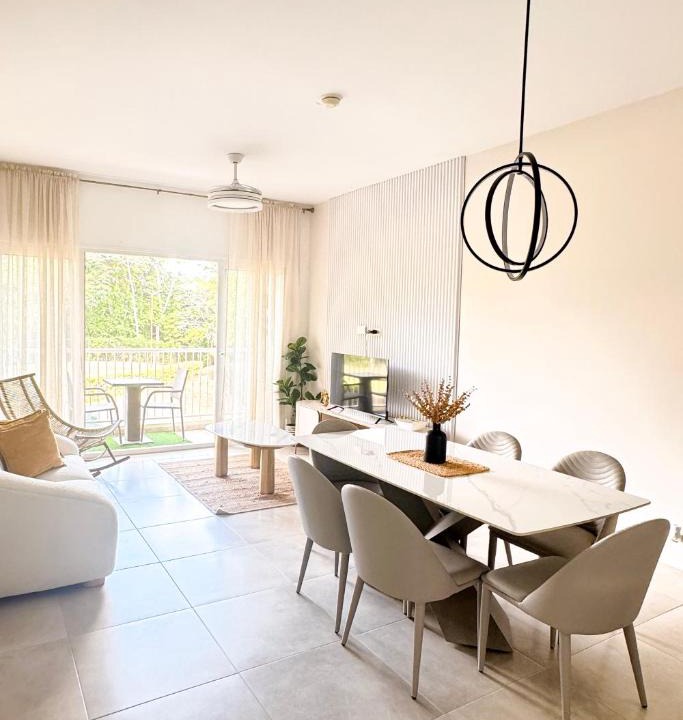 Rousseau Apartment | PH Palash Tower