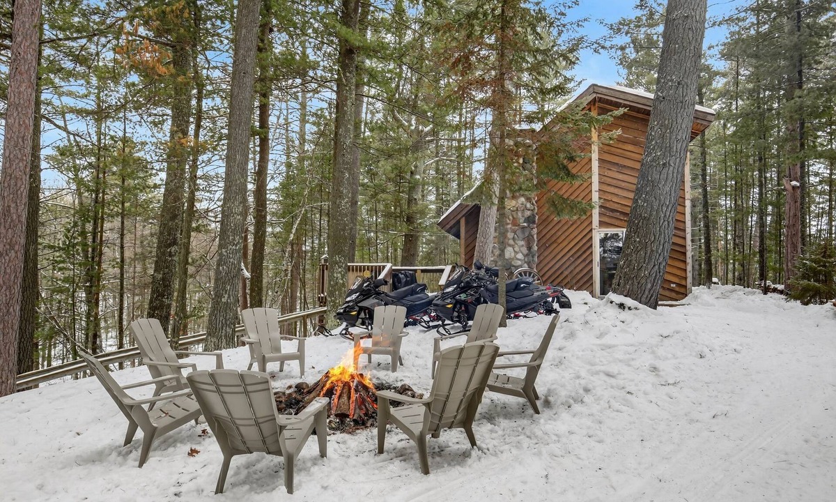 Tomahawk Cabin | Pine + Peak Cabin