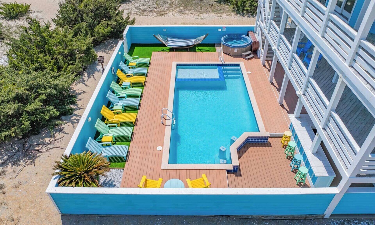 Salvo House | Premier Oceanfront Dog Friendly with Pool, Hot Tub, Elevator, Theater, Tiki Bar