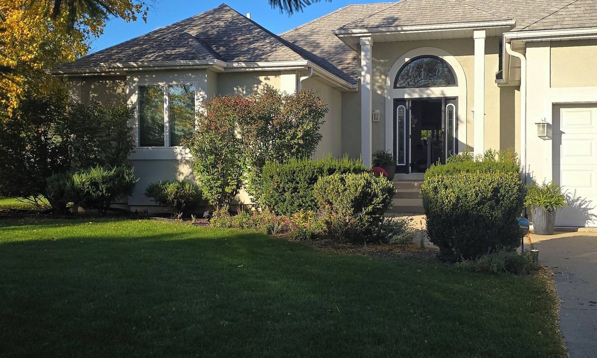 Forestview House | PRESIDENTS CUP getaway, 2.5 miles for MEDINAH COUNTRY CLUB