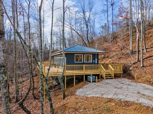 Wellington Ski Chalet | Primrose - Cave Run Lake OR Red River Gorge KY