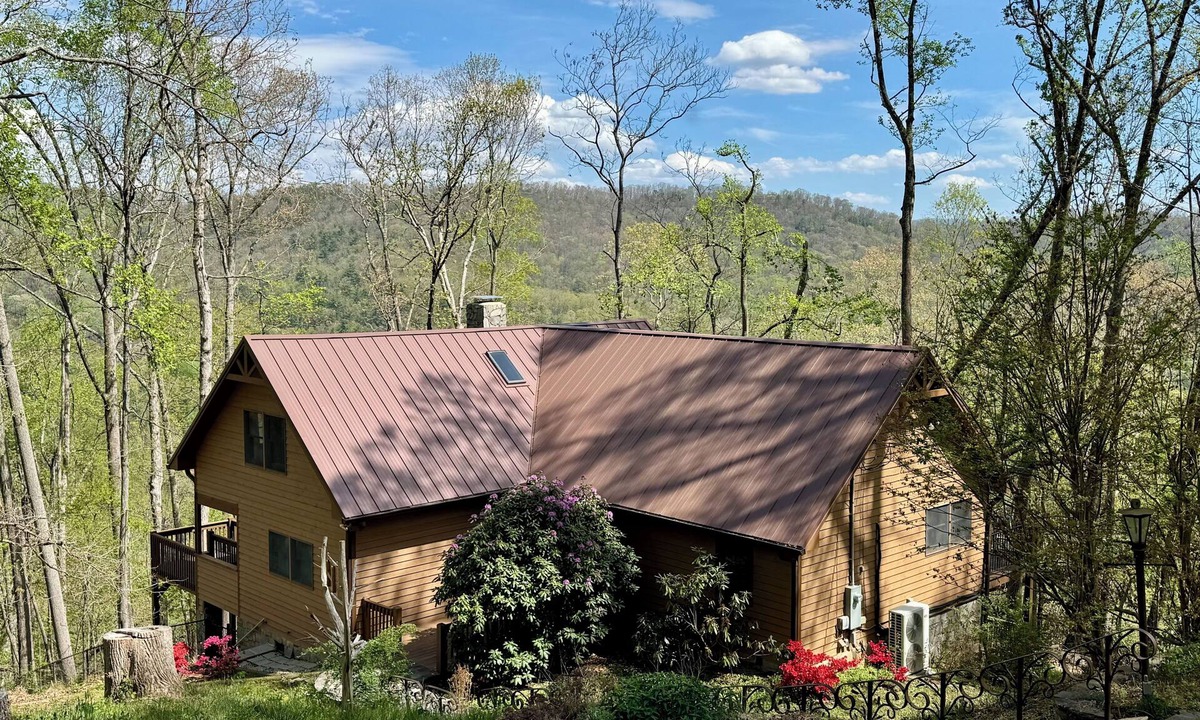 Asheville Cabin | Private Asheville Mountain Cabin Close to Downtown