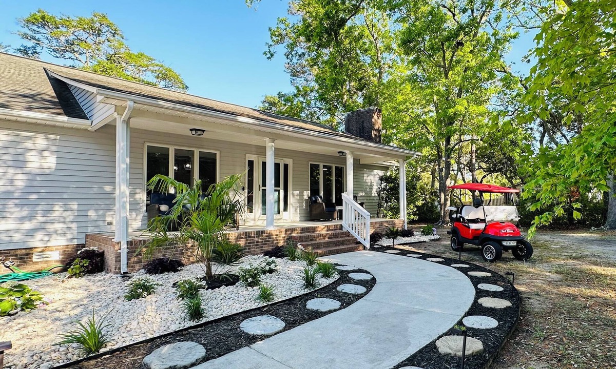 Tranquil Harbour House | Private Home in heart of OKI with golf cart, Tiki, Above ground salt water pool