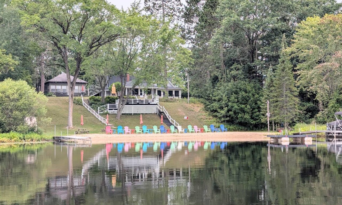 Harrison House | Private Lakefront Resort | House + 4 Cottages | Sleeps 37