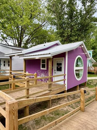 Cape Girardeau Resort | Purple Tiny Home With Fire Pit and Nature