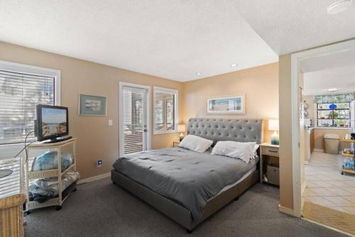 Myrtle Beach Apartment | Quiet Coastal Comfort w Pools Sauna Restaurant