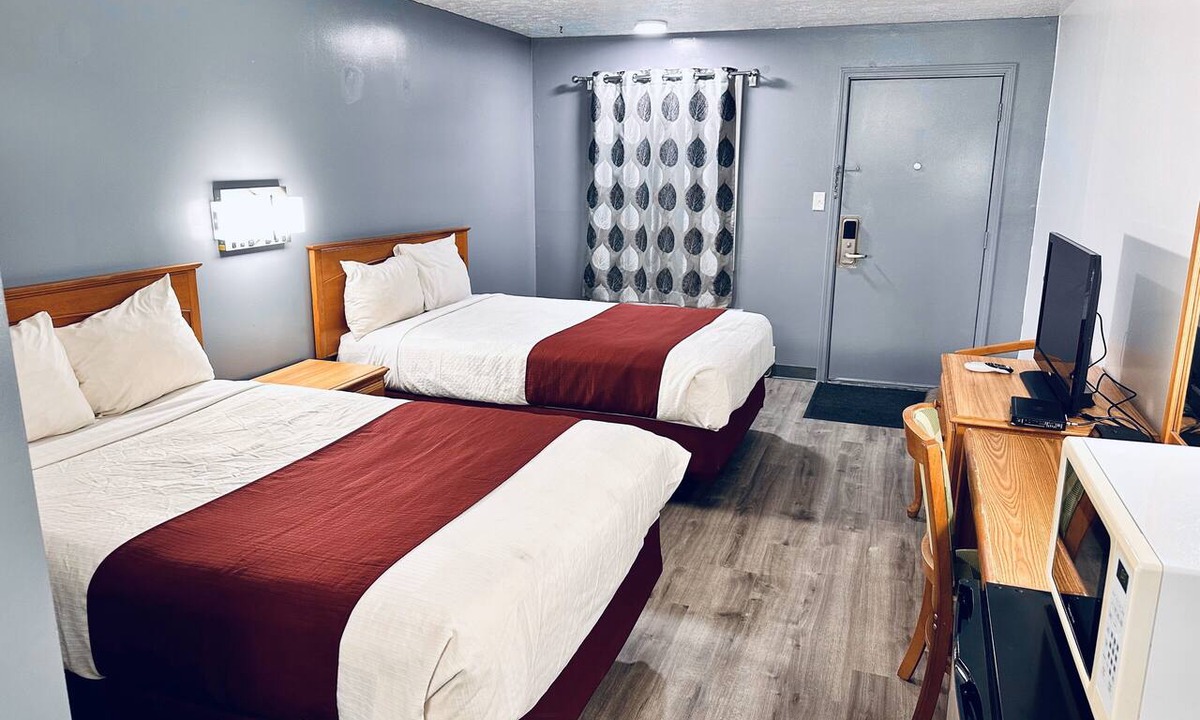 Marshall Hotel | Relax Inn
