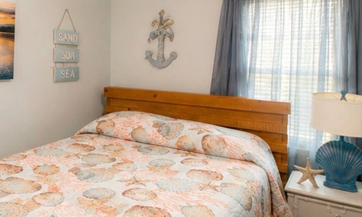 Piney Green House | Relax & Recharge 3BR Home Close to Beaches & Trails
