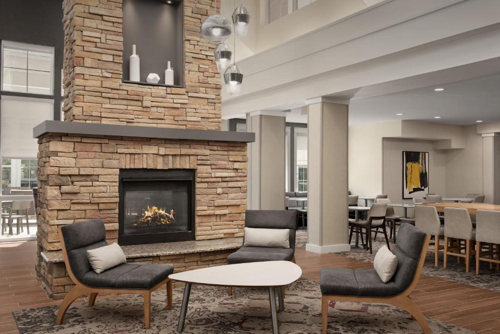 Greensboro Hotel | Residence Inn by Marriott Greensboro Airport