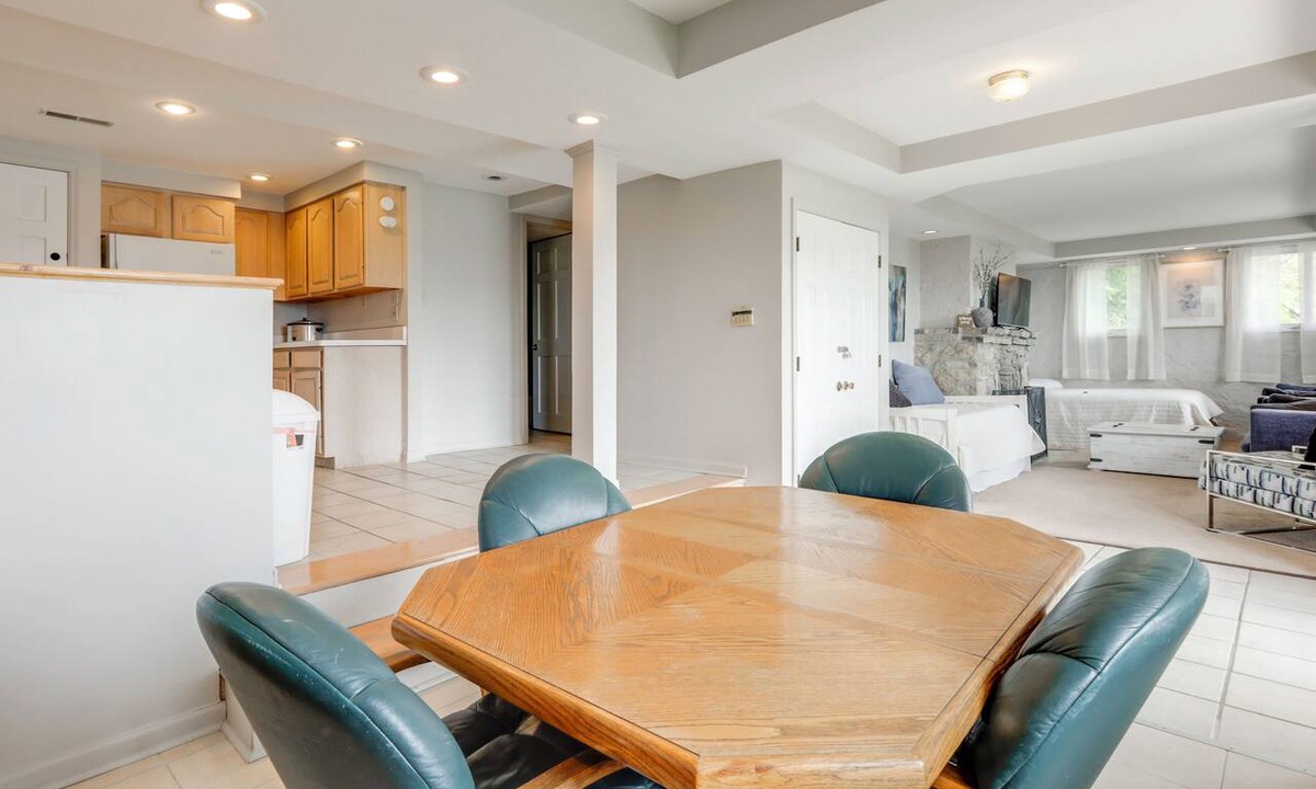 East Walnut HIlls Apartment | Riverview Hideaway, 3 Mi to Dtwn Cincinnati