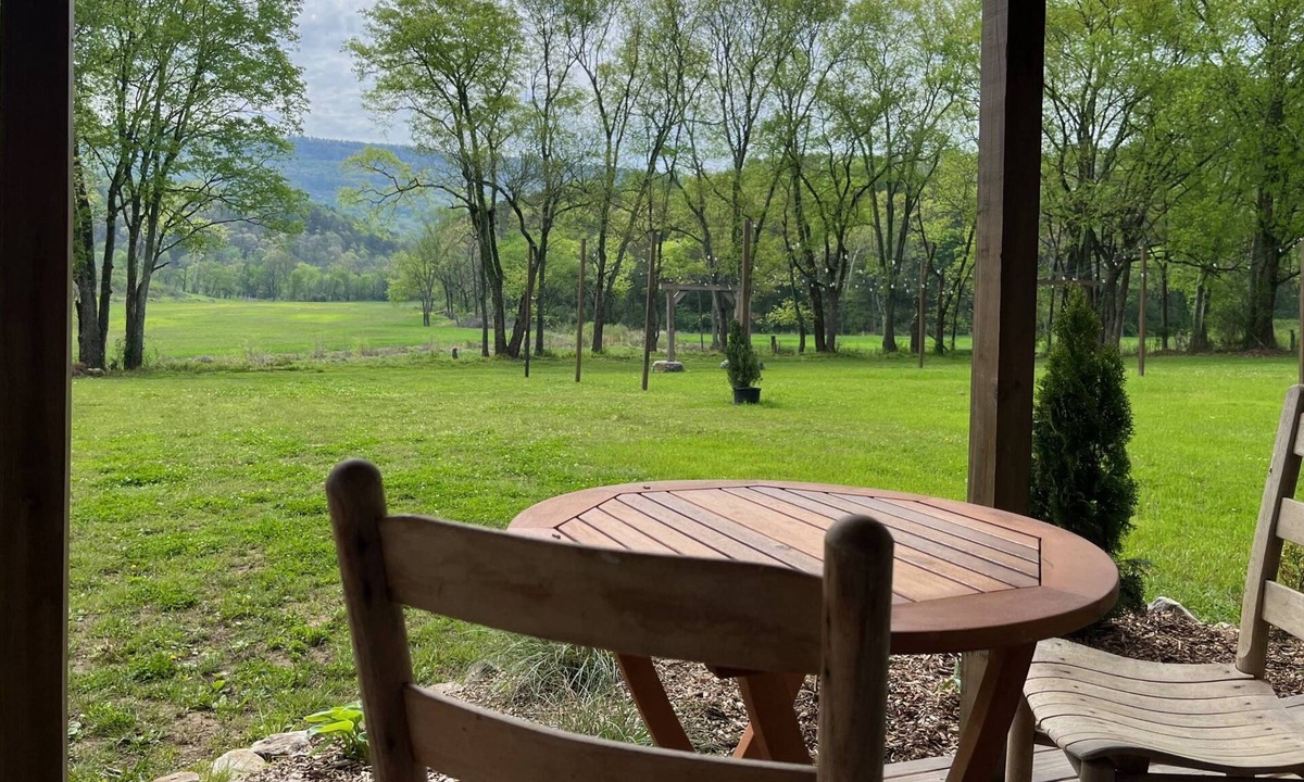 Wildwood Cabin | Romantic Cabin -Also available RV pad w/hookups -Heated Outside Shower & Soaker Tub - Mountain Views