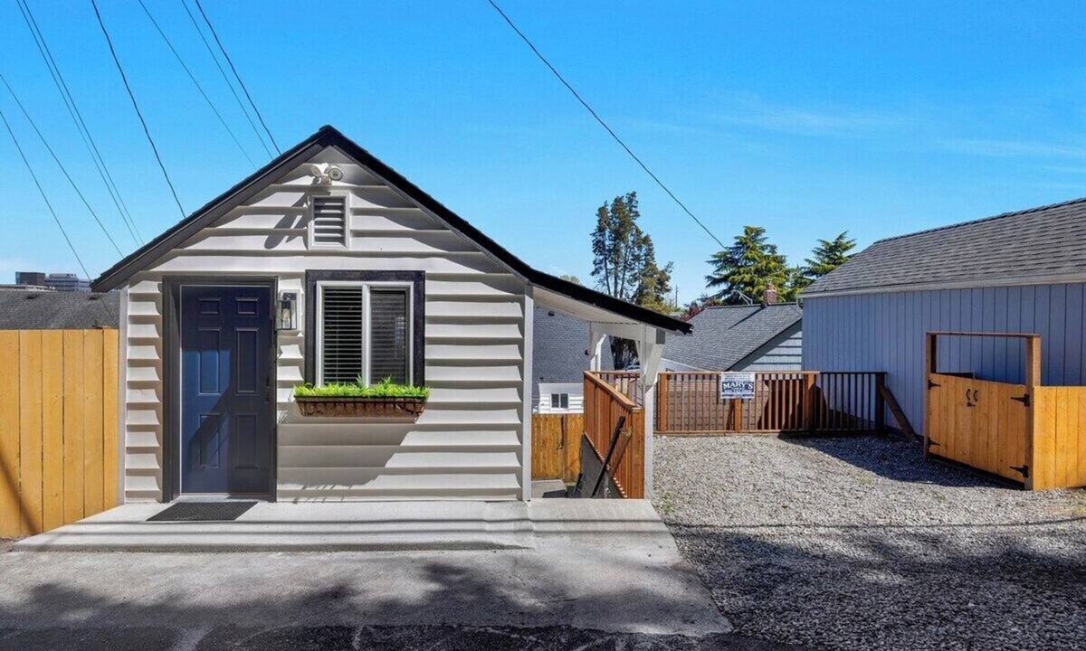 Port Gardner House | Rucker Avenue Cozy Bungalow