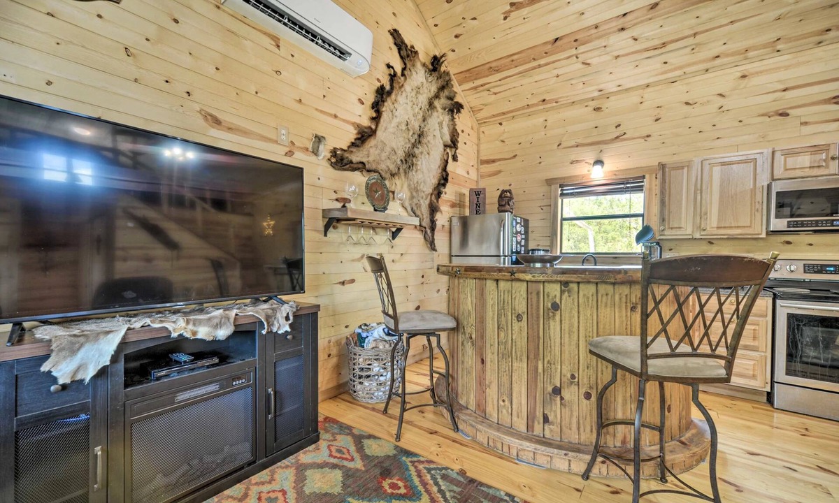 Sabinal Cabin | Rustic Cabin On 31 Acres + Near the Frio River Pet Friendly Sleeps 6+