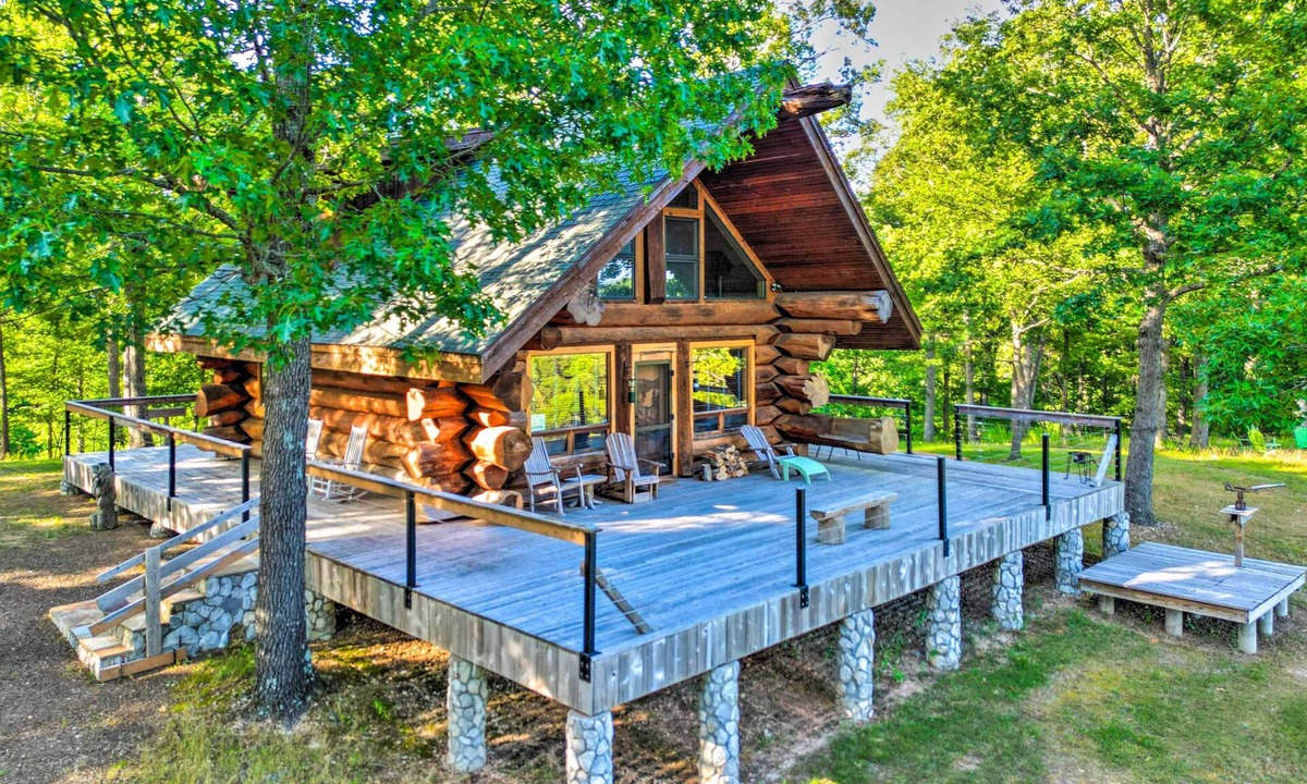 Seligman Apartment | Rustic Hideaway: Fire Pits, Grills, 87 Acres!