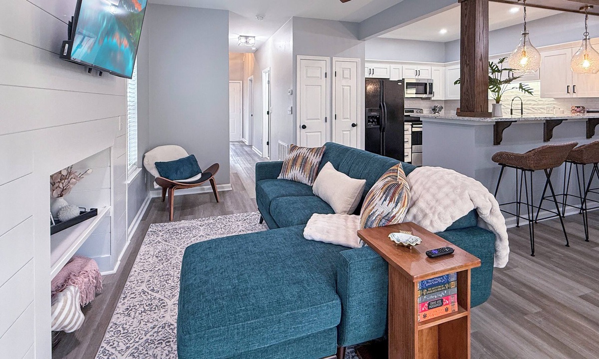 Kings Grant House | Salt & Reed ~ Near Novant & ILM Hospitals ~ 14+ Night Stays