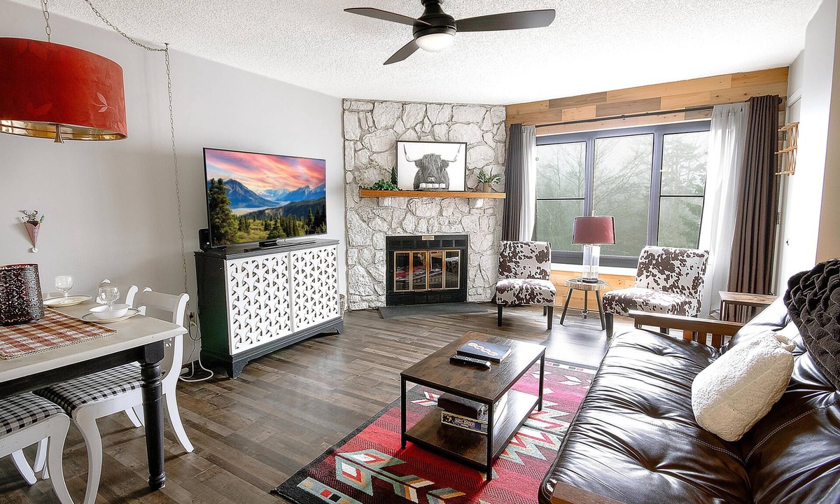 Snowshoe Condo | SC 5410: Dazzling 1BR w/balcony. Ready for you to enjoy this summer w/pool!