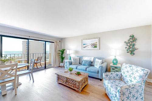 Myrtle Beach Apartment | Sea Breeze Splendor