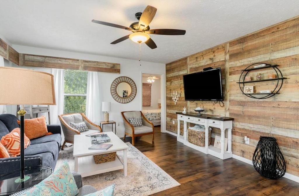 Surfside Beach Apartment | Sea Grove 307 home