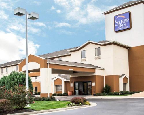 Stony Creek Hotel | Sleep Inn & Suites Stony Creek - Petersburg South