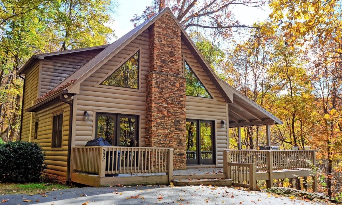 West Jefferson Cabin | Spacious 3-bedroom cabin in West Jefferson, NC with game room and cozy fireplace.